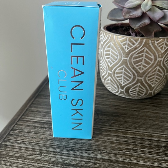 ⭐️$10 Bundled w/Any Item⭐️ - Picture 3 of 3